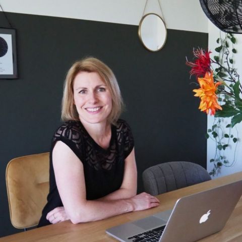 Portret van Annemarie Delnoij